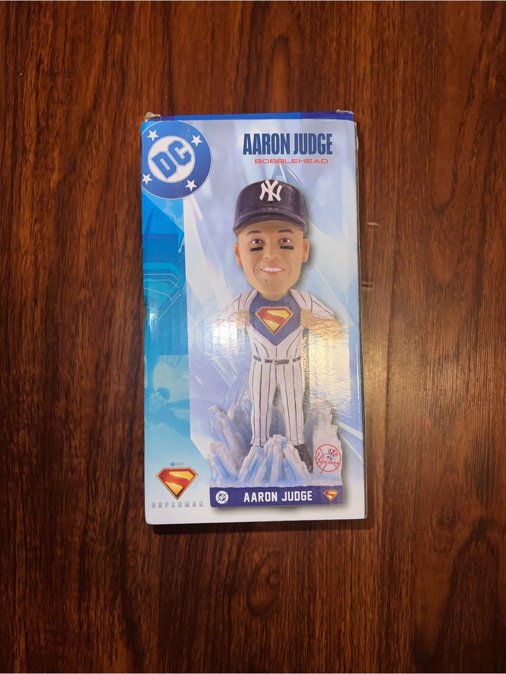 DC Aaron Judge Superman Bobblehead - Blue White